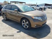 ✅ 2011 Toyota Venza • VIN: 4T3BK3BB3BU059979 • Lot: 43124364. Wystawiony na IAAI z przebiegiem 199 808 mil. Bezpłatny archiwum sprzedaży aukcyjnych z USA i szczegółowy raport historii pojazdu na DreamBid. Zdjęcie 1.