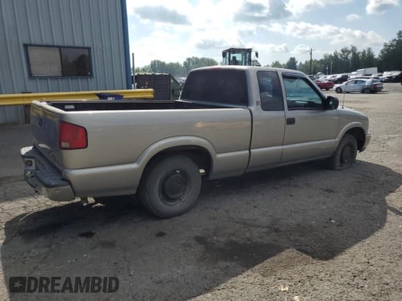 ✅ 2001 GMC Sonoma SLS 1SF • VIN: 1GTCS195518245665 • Lot: 67767015. Listed on Copart with 188,509 mi. Free auction sales archive from the USA and detailed vehicle history report at DreamBid. Image 3.