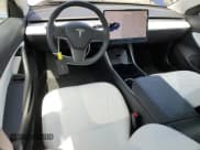 ✅ 2018 Tesla Model 3 Long Range Battery • VIN: 5YJ3E1EB6JF096623 • Lot: 60333215. Wystawiony na Copart z przebiegiem 50 427 mil. Bezpłatny archiwum sprzedaży aukcyjnych z USA i szczegółowy raport historii pojazdu na DreamBid. Zdjęcie 8.