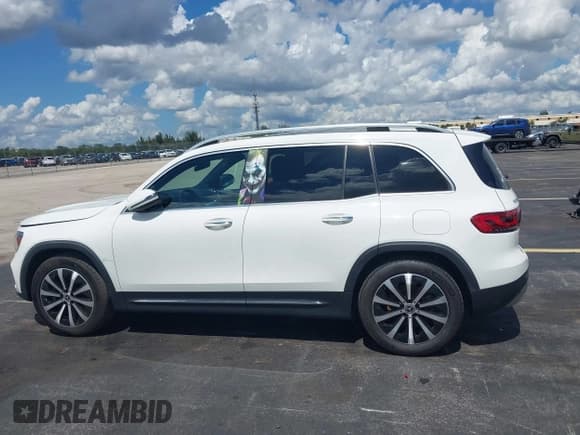 ✅ 2021 Mercedes-Benz GLB 250 • VIN: W1N4M4GB8MW127207 • Лот: 43313430. Опубликован ранее на IAAI с пробегом 71 670 миль. Бесплатный доступ к архиву аукционных продаж из США и подробный отчёт об истории автомобиля на DreamBid. Изображение 15.