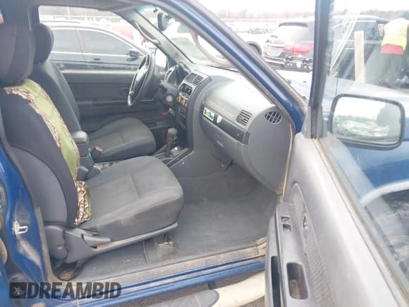 ✅ 2004 Nissan Xterra XE • VIN: 5N1ED28T94C653351 • Lot: 43858211. Listed on IAAI with 169,258 mi. Free auction sales archive from the USA and detailed vehicle history report at DreamBid. Image 5.