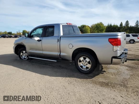 ✅ 2011 Toyota Tundra • VIN: 5TFUM5F15BX018040 • Lot: 84747595. Listed on Copart with 91,461 mi. Free auction sales archive from the USA and detailed vehicle history report at DreamBid. Image 2.