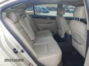 ✅ 2009 Hyundai Genesis • VIN: KMHGC46E09U026180 • Лот: 86545515. Опубликован ранее на Copart с пробегом 99 099 миль. Бесплатный доступ к архиву аукционных продаж из США и подробный отчёт об истории автомобиля на DreamBid. Изображение 10.