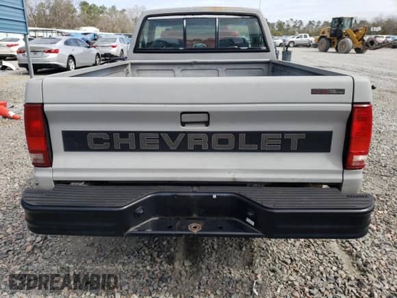 1993 Chevrolet S-10 EL X81 с VIN 1GCCT14Z0P8144615, выставлен на аукционе Copart как лот 47283555 с пробегом 74 791 миль миль и Списание • Salvage title. История ставок и продаж доступна на DreamBid. Изображение 6.