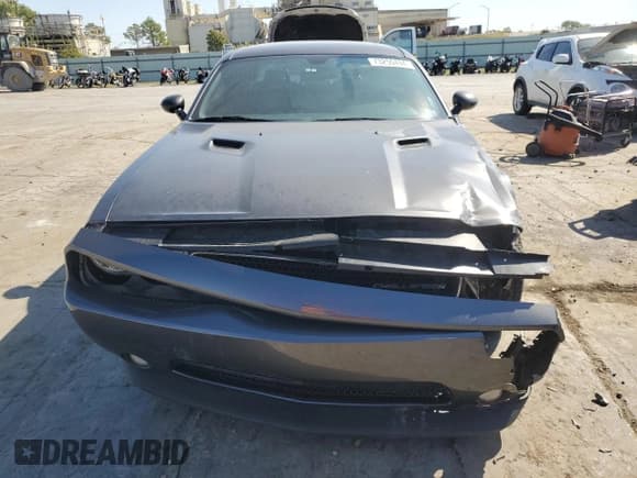 ✅ 2013 Dodge Challenger SXT • VIN: 2C3CDYAG9DH653184 • Lot: 73250494. Wystawiony na Copart z przebiegiem 68 173 mil. Bezpłatny archiwum sprzedaży aukcyjnych z USA i szczegółowy raport historii pojazdu na DreamBid. Zdjęcie 5.