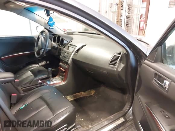 ✅ 2007 Nissan Maxima SE • VIN: 1N4BA41E07C865038 • Lot: 41463852. Wystawiony na IAAI z przebiegiem 137 980 mil. Bezpłatny archiwum sprzedaży aukcyjnych z USA i szczegółowy raport historii pojazdu na DreamBid. Zdjęcie 5.