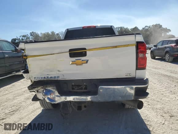 2016 Chevrolet Silverado 3500HD LTZ с VIN 1GC4K0C82GF201435, выставлен на аукционе Copart как лот 81556884 с пробегом 236 039 миль миль и Списание • Salvage title. История ставок и продаж доступна на DreamBid. Изображение 6.