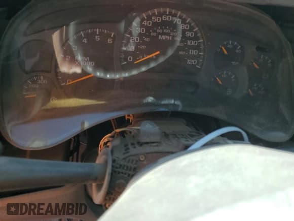 ✅ 2006 Chevrolet Silverado 2500HD Work Truck • VIN: 1GCHC23U16F159362 • Лот: 54613315. Опубликован ранее на Copart с пробегом Не указан. Бесплатный доступ к архиву аукционных продаж из США и подробный отчёт об истории автомобиля на DreamBid. Изображение 9.