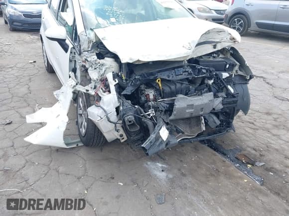 ✅ 2015 Kia Rio LX • VIN: KNADM4A37F6501931 • Lot: 43271758. Listed on IAAI with 116,768 mi. Free auction sales archive from the USA and detailed vehicle history report at DreamBid. Image 6.