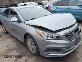 2017 Hyundai Sonata Sport с VIN 5NPE34AF5HH527831, выставлен на аукционе IAAI как лот 41950217 с пробегом 79 293 миль миль и . История ставок и продаж доступна на DreamBid. Изображение 1.