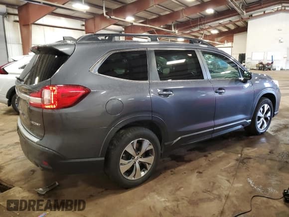 ✅ 2019 Subaru Ascent Premium • VIN: 4S4WMAFD8K3486682 • Lot: 89686625. Listed on Copart with 133,108 mi. Free auction sales archive from the USA and detailed vehicle history report at DreamBid. Image 3.