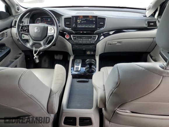 ✅ 2021 Honda Pilot Touring 8-Passenger • VIN: 5FNYF6H96MB012412 • Lot: 84603215. Listed on Copart with 123,183 mi. Free auction sales archive from the USA and detailed vehicle history report at DreamBid. Image 8.