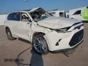 ✅ 2024 Toyota Highlander XLE • VIN: 5TDAAAB57RS011703 • Lot: 43160892. Listed on IAAI with Not provided. Free auction sales archive from the USA and detailed vehicle history report at DreamBid. Image 1.