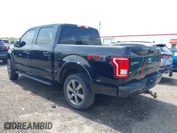 ✅ 2017 Ford F-150 XL • VIN: 1FTEW1EF5HFC10447 • Лот: 42216918. Опубликован ранее на IAAI с пробегом 125 302 миль. Бесплатный доступ к архиву аукционных продаж из США и подробный отчёт об истории автомобиля на DreamBid. Изображение 3.