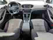 2018 Hyundai Ioniq SEL с VIN KMHC75LC7JU103336, выставлен на аукционе Copart как лот 61351274 с пробегом 54 780 миль миль и Списание • Salvage title. История ставок и продаж доступна на DreamBid. Изображение 8.