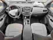 2020 Chevrolet Equinox LS с VIN 3GNAXHEV2LS570766, выставлен на аукционе Copart как лот 86243905 с пробегом 63 883 миль миль и Списание • Salvage title. История ставок и продаж доступна на DreamBid. Изображение 8.