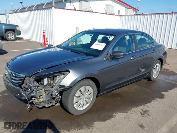 ✅ 2012 Honda Accord LX • VIN: 1HGCP2F34CA141207 • Lot: 43041755. Wystawiony na IAAI z przebiegiem 91 997 mil. Bezpłatny archiwum sprzedaży aukcyjnych z USA i szczegółowy raport historii pojazdu na DreamBid. Zdjęcie 2.