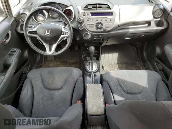 ✅ 2010 Honda Fit Sport • VIN: JHMGE8H45AS018228 • Lot: 54491985. Listed on Copart with 158,411 mi. Free auction sales archive from the USA and detailed vehicle history report at DreamBid. Image 8.
