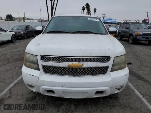 ✅ 2010 Chevrolet Avalanche LS • VIN: 3GNNCEE04AG153259 • Lot: 86007974. Listed on Copart with 175,836 mi. Free auction sales archive from the USA and detailed vehicle history report at DreamBid. Image 5.