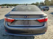 ✅ 2014 Lexus ES 300h • VIN: JTHBW1GG1E2068169 • Lot: 71090645. Wystawiony na Copart z przebiegiem 143 401 mil. Bezpłatny archiwum sprzedaży aukcyjnych z USA i szczegółowy raport historii pojazdu na DreamBid. Zdjęcie 6.