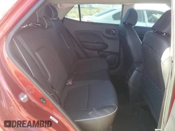 2024 Hyundai Venue SEL с VIN KMHRC8A35RU293370, выставлен на аукционе Copart как лот 67741124 с пробегом 2 222 миль миль и Списание • Salvage title. История ставок и продаж доступна на DreamBid. Изображение 11.