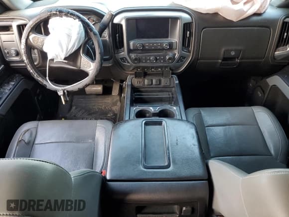 ✅ 2015 Chevrolet Silverado 1500 LTZ • VIN: 3GCPCSEC8FG111551 • Лот: 72598034. Опубликован ранее на Copart с пробегом Не указан. Бесплатный доступ к архиву аукционных продаж из США и подробный отчёт об истории автомобиля на DreamBid. Изображение 8.