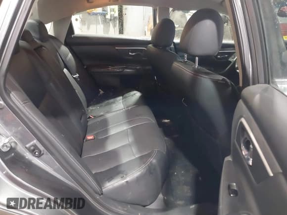 ✅ 2017 Nissan Altima SL • VIN: 1N4AL3AP8HC185343 • Lot: 41547908. Listed on IAAI with 91,326 mi. Free auction sales archive from the USA and detailed vehicle history report at DreamBid. Image 8.