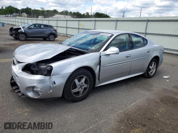 ✅ 2004 Pontiac Grand Prix GT1 • VIN: 2G2WP522141259449 • Лот: 86073875. Опубликован ранее на Copart с пробегом 173 542 миль. Бесплатный доступ к архиву аукционных продаж из США и подробный отчёт об истории автомобиля на DreamBid. Изображение 1.