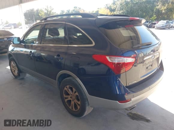 ✅ 2011 Hyundai Veracruz Limited • VIN: KM8NU4CC1BU140556 • Lot: 43730789. Wystawiony na IAAI z przebiegiem 141 676 mil. Bezpłatny archiwum sprzedaży aukcyjnych z USA i szczegółowy raport historii pojazdu na DreamBid. Zdjęcie 3.