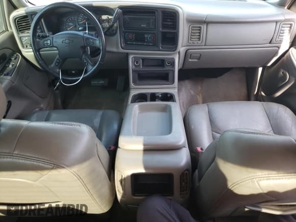 ✅ 2005 Chevrolet Silverado 1500 Z71 • VIN: 1GCEK19Z35Z207458 • Лот: 62035164. Опубликован ранее на Copart с пробегом 183 152 миль. Бесплатный доступ к архиву аукционных продаж из США и подробный отчёт об истории автомобиля на DreamBid. Изображение 15.