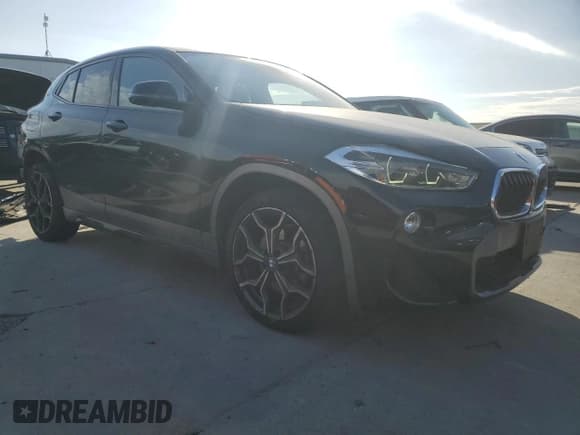 ✅ 2018 BMW X2 sDrive28i • VIN: WBXYJ3C3XJEJ84829 • Lot: 89528475. Wystawiony na Copart z przebiegiem 124 546 mil. Bezpłatny archiwum sprzedaży aukcyjnych z USA i szczegółowy raport historii pojazdu na DreamBid. Zdjęcie 4.