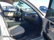 ✅ 2010 BMW 3 Series 328i • VIN: WBAPH7C58AE129886 • Lot: 42684245. Listed on IAAI with 90,910 mi. Free auction sales archive from the USA and detailed vehicle history report at DreamBid. Image 5.