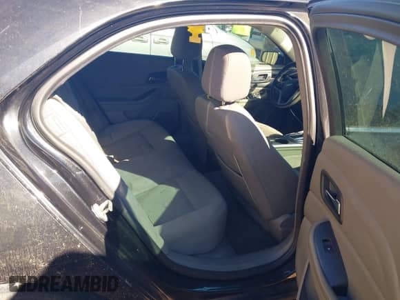 2013 Chevrolet Malibu LS с VIN 1G11B5SA7DF241468, выставлен на аукционе IAAI как лот 43509030 с пробегом 229 497 миль миль и . История ставок и продаж доступна на DreamBid. Изображение 8.