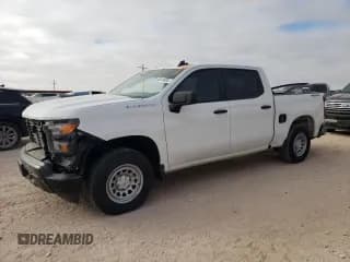 ✅ 2024 Chevrolet Silverado 1500 Work Truck • VIN: 2GCUDAED6R1241005 • Lot: 43514905. Wystawiony na Copart z przebiegiem 3 206 mil. Bezpłatny archiwum sprzedaży aukcyjnych z USA i szczegółowy raport historii pojazdu na DreamBid. Zdjęcie 1.