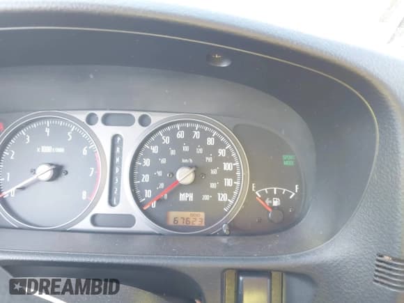 ✅ 2002 Isuzu Axiom • VIN: 4S2CE58X124604511 • Lot: 43443038. Wystawiony na IAAI z przebiegiem 67 623 mil. Bezpłatny archiwum sprzedaży aukcyjnych z USA i szczegółowy raport historii pojazdu na DreamBid. Zdjęcie 7.