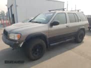 ✅ 2001 Nissan Pathfinder LE • VIN: JN8DR09Y81W605290 • Lot: 69449044. Wystawiony na Copart z przebiegiem 178 569 mil. Bezpłatny archiwum sprzedaży aukcyjnych z USA i szczegółowy raport historii pojazdu na DreamBid. Zdjęcie 1.