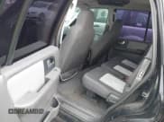 ✅ 2003 Ford Expedition XLT Value • VIN: 1FMPU16W13LC06625 • Lot: 43819356. Wystawiony na IAAI z przebiegiem 173 383 mil. Bezpłatny archiwum sprzedaży aukcyjnych z USA i szczegółowy raport historii pojazdu na DreamBid. Zdjęcie 8.