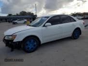 ✅ 2008 Hyundai Sonata GLS • VIN: 5NPET46C38H339002 • Лот: 77191944. Опубликован ранее на Copart с пробегом 201 784 миль. Бесплатный доступ к архиву аукционных продаж из США и подробный отчёт об истории автомобиля на DreamBid. Изображение 1.