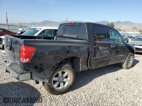 ✅ 2012 Nissan Titan SV • VIN: 1N6AA0EJ5CN313102 • Lot: 62607615. Wystawiony na Copart z przebiegiem 161 819 mil. Bezpłatny archiwum sprzedaży aukcyjnych z USA i szczegółowy raport historii pojazdu na DreamBid. Zdjęcie 3.