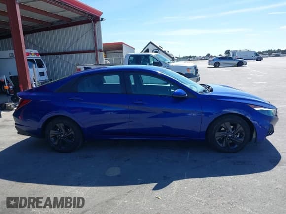 ✅ 2021 Hyundai Elantra SEL • VIN: 5NPLM4AG2MH051285 • Лот: 42801924. Опубликован ранее на IAAI с пробегом 67 415 миль. Бесплатный доступ к архиву аукционных продаж из США и подробный отчёт об истории автомобиля на DreamBid. Изображение 13.