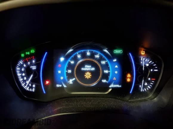 ✅ 2020 Hyundai Santa Fe SEL • VIN: 5NMS3CADXLH297494 • Lot: 47779454. Wystawiony na Copart z przebiegiem 23 495 mil. Bezpłatny archiwum sprzedaży aukcyjnych z USA i szczegółowy raport historii pojazdu na DreamBid. Zdjęcie 9.