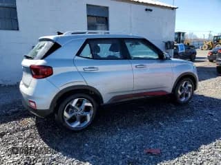 ✅ 2022 Hyundai Venue SEL • VIN: KMHRC8A33NU181189 • Lot: 49508585. Listed on Copart with 16,024 mi. Free auction sales archive from the USA and detailed vehicle history report at DreamBid. Image 3.