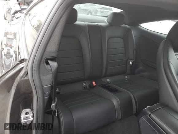 ✅ 2022 Mercedes-Benz C 300 • VIN: W1KWJ8DB6NG112064 • Lot: 46046914. Listed on Copart with 16,072 mi. Free auction sales archive from the USA and detailed vehicle history report at DreamBid. Image 10.