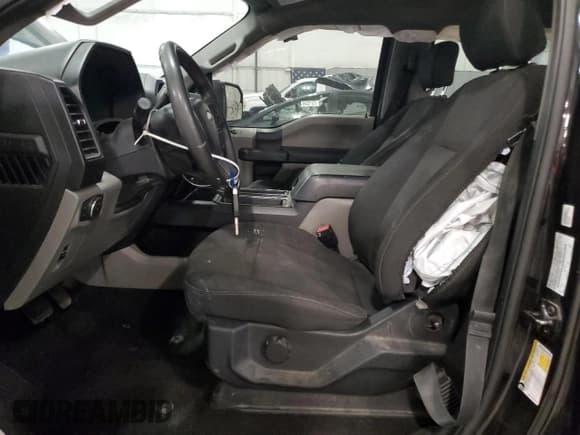 ✅ 2020 Ford F-150 XL • VIN: 1FTEW1CP0LKE86563 • Lot: 83836635. Listed on Copart with 141,141 mi. Free auction sales archive from the USA and detailed vehicle history report at DreamBid. Image 7.