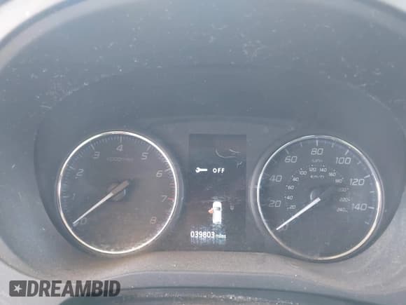 ✅ 2020 Mitsubishi Outlander SE • VIN: JA4AD3A33LZ009031 • Lot: 42154484. Wystawiony na IAAI z przebiegiem 39 803 mil. Bezpłatny archiwum sprzedaży aukcyjnych z USA i szczegółowy raport historii pojazdu na DreamBid. Zdjęcie 7.