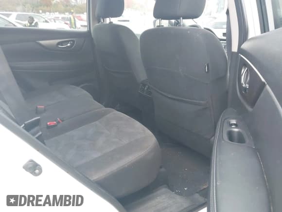 ✅ 2016 Nissan Rogue SV • VIN: KNMAT2MV7GP711161 • Lot: 43623844. Listed on IAAI with 207,503 mi. Free auction sales archive from the USA and detailed vehicle history report at DreamBid. Image 8.