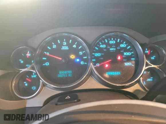 ✅ 2008 GMC Sierra 1500 SLT • VIN: 2GTEK133681125046 • Lot: 85834455. Wystawiony na Copart z przebiegiem 202 711 mil. Bezpłatny archiwum sprzedaży aukcyjnych z USA i szczegółowy raport historii pojazdu na DreamBid. Zdjęcie 9.