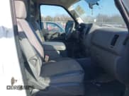 ✅ 2016 Nissan NV SL • VIN: 1N6BF0KY2GN804269 • Лот: 41791174. Опубликован ранее на IAAI с пробегом 164 361 миль. Бесплатный доступ к архиву аукционных продаж из США и подробный отчёт об истории автомобиля на DreamBid. Изображение 5.