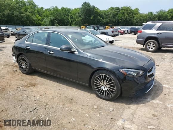 ✅ 2022 Mercedes-Benz C 300 • VIN: W1KAF4HBXNR017879 • Lot: 56323764. Listed on Copart with 30,767 mi. Free auction sales archive from the USA and detailed vehicle history report at DreamBid. Image 4.