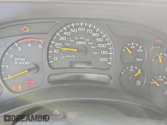 ✅ 2005 Chevrolet Silverado 1500 • VIN: 1GBJC33295F876875 • Лот: 81728055. Опубликован ранее на Copart с пробегом 224 542 миль. Бесплатный доступ к архиву аукционных продаж из США и подробный отчёт об истории автомобиля на DreamBid. Изображение 9.